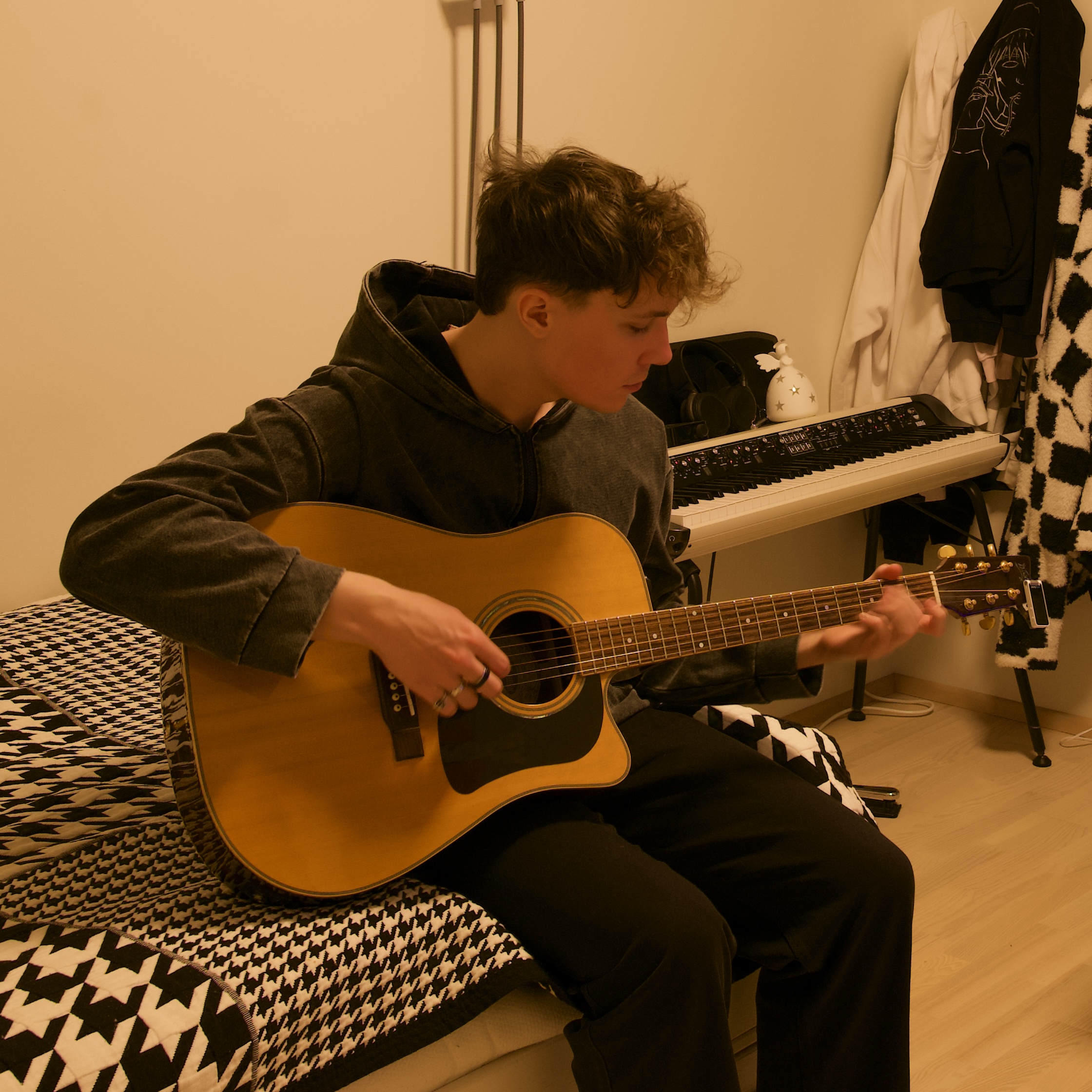 description of image